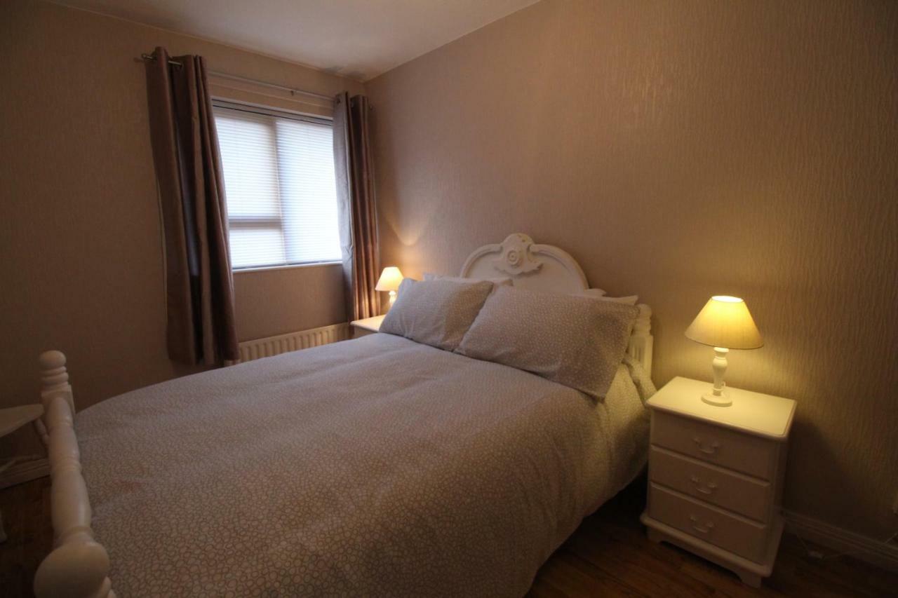 Wayside Villa Tandragee ภายนอก รูปภาพ